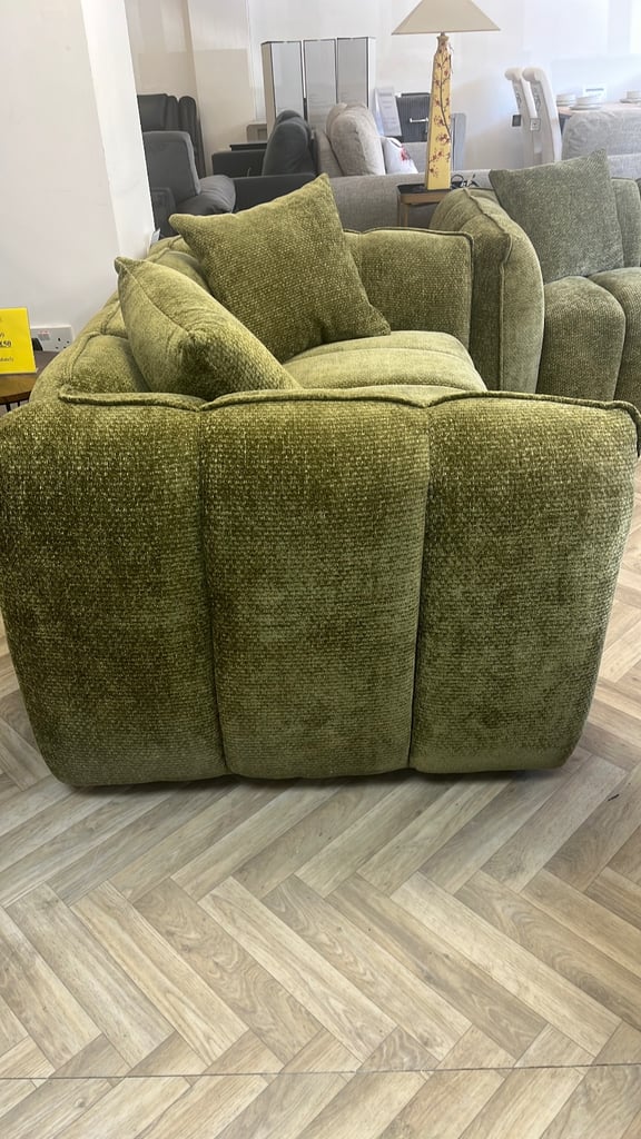 Bubble sofa set 3&2 RRP £3,699