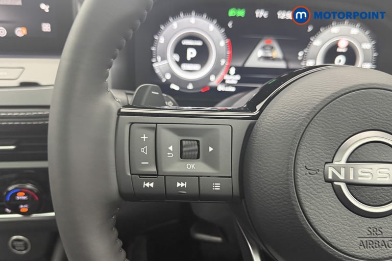 2025 Nissan Qashqai 1.3 DiG-T MH 158 N-Connecta [Glass Rf] 5dr Xtronic SUV Petrol Automatic