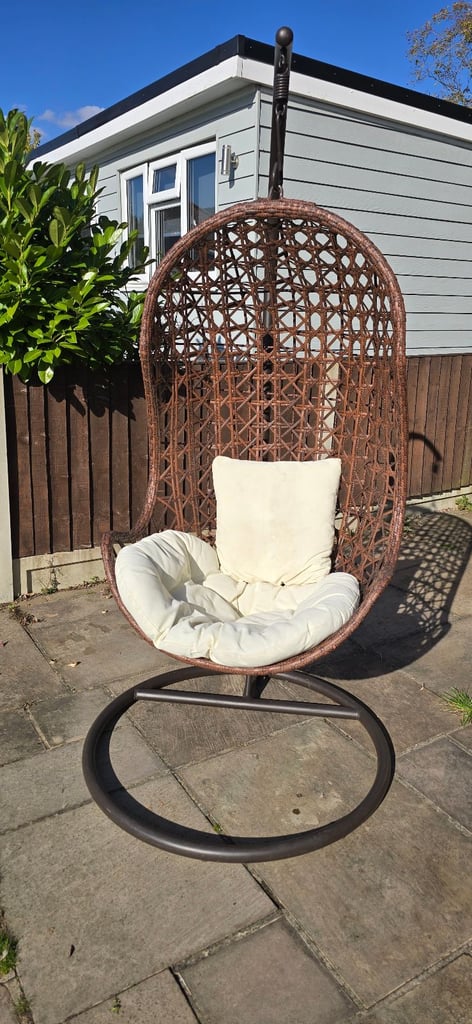 image for Hanging chair 