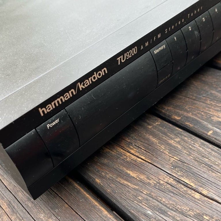 image for HARMAN KARDON TU9400 AM/FM STEREO TUNER