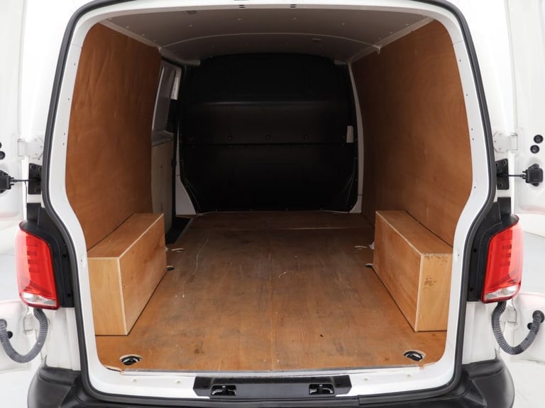2021 Volkswagen Transporter e 110 37.3kWh Panel Van 5dr Electric Auto LWB (110 ps) PANEL VAN ELEC...