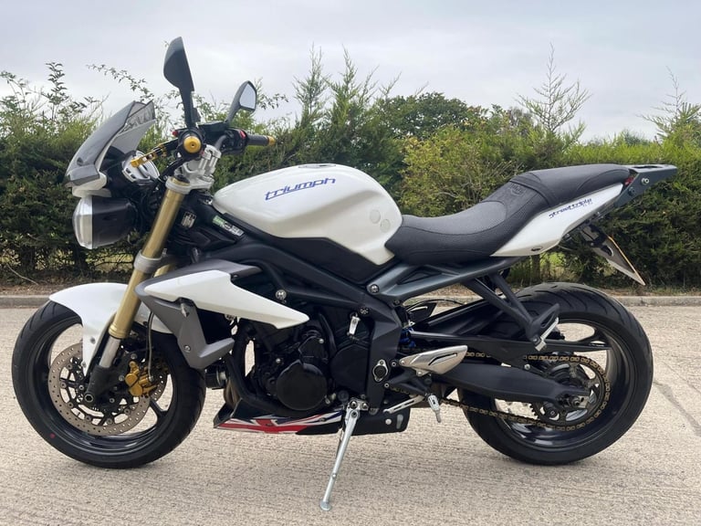 2013 13 TRIUMPH STREET TRIPLE 675 ABS WHITE CLEAN 17k MILES NAKED