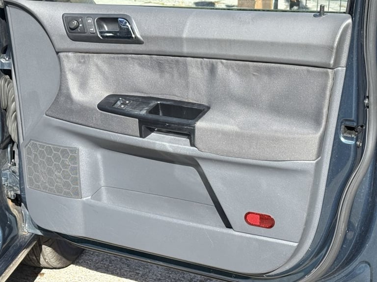 2003 Volkswagen Polo 1.2 S Hatchback 5dr Petrol Manual (144 g/km, 55 bhp) Hatchback Petrol Manual