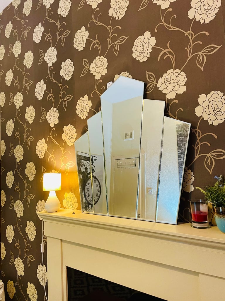 Large room for rent near city £400 all bills included apart from electricity 