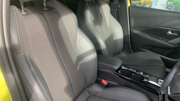 2024 Peugeot 208 1.2 HYBRID GT Hatchback 5dr Petrol Hybrid e-DSC6 Euro 6 (s/s) (136 ps) Hatchback...