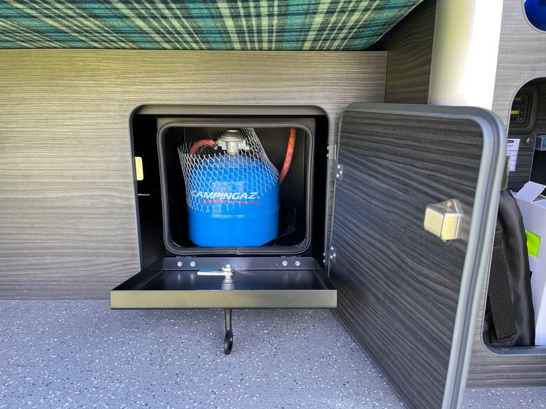 Volkswagen Camper Van , 2019  Automatic, T30 Kombi 