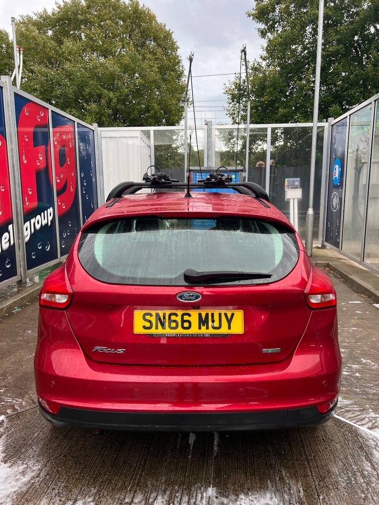 Ford, FOCUS, Hatchback, 2016, Manual, 999 (cc), 5 doors