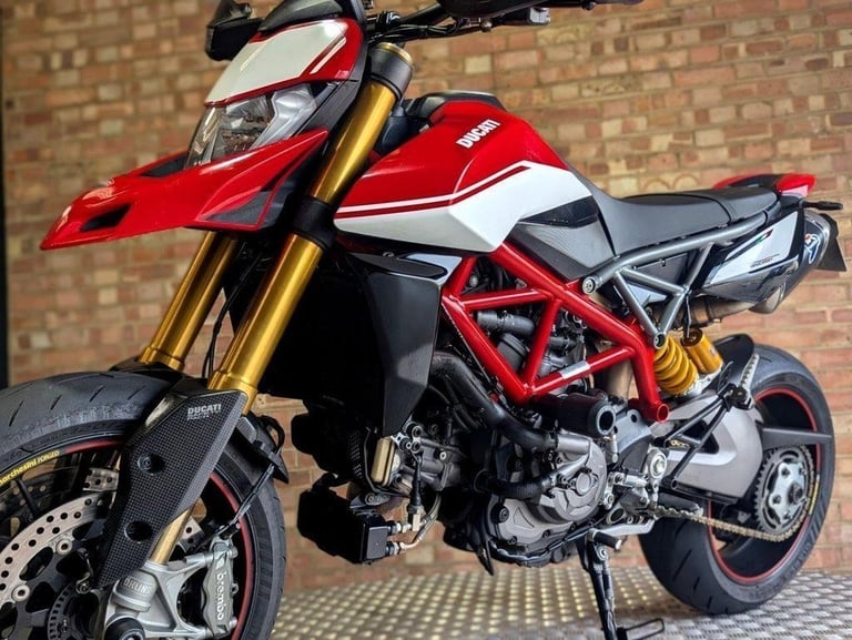 DUCATI HYPERMOTARD 950 SP. FANTASTIC CONDITION. FULL TERMI. 12818 MILES. FSH