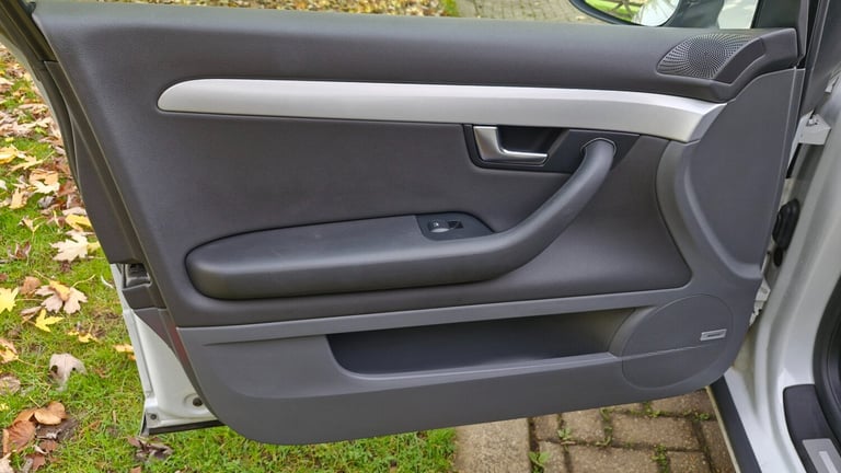 2012 SEAT Exeo 2.0 TDI CR SE Tech 4dr Multitronic [143] SALOON Diesel Automatic