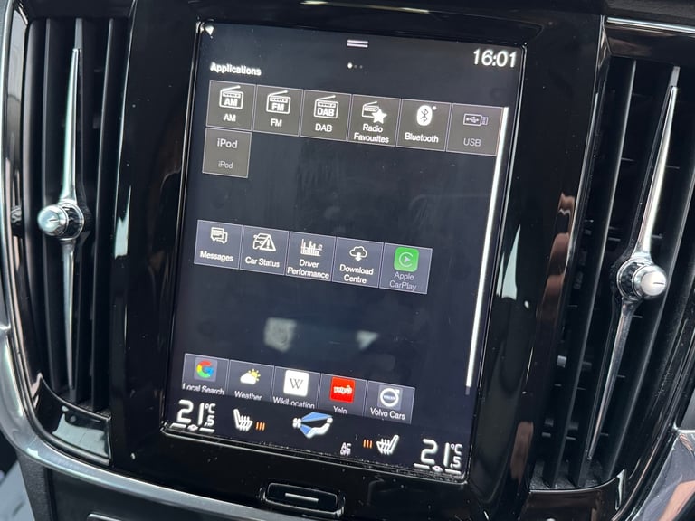 2019 Volvo V90 2.0 D4 Momentum Nav 5dr Geartronic Auto ULEZ ESTATE Diesel Automatic