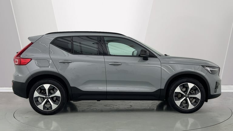 2024 Volvo XC40 Plus, B3 Mild hybrid, Petrol, Dark Estate Petrol Automatic