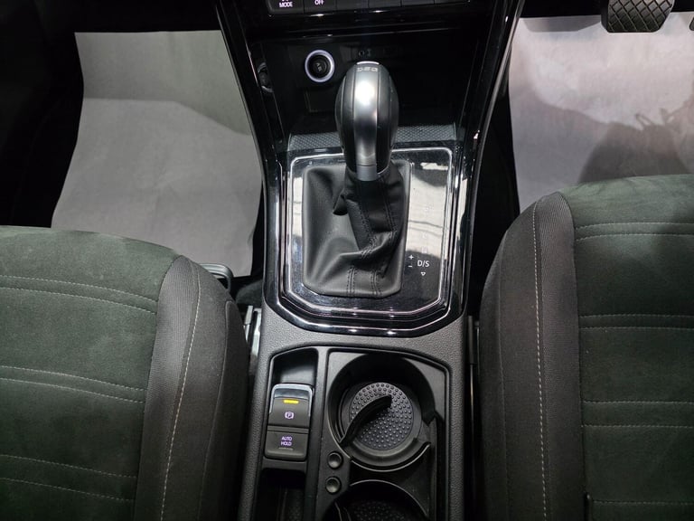2018 Volkswagen Touran 1.4 TSI SEL DSG Euro 6 (s/s) 5dr MPV Petrol Automatic