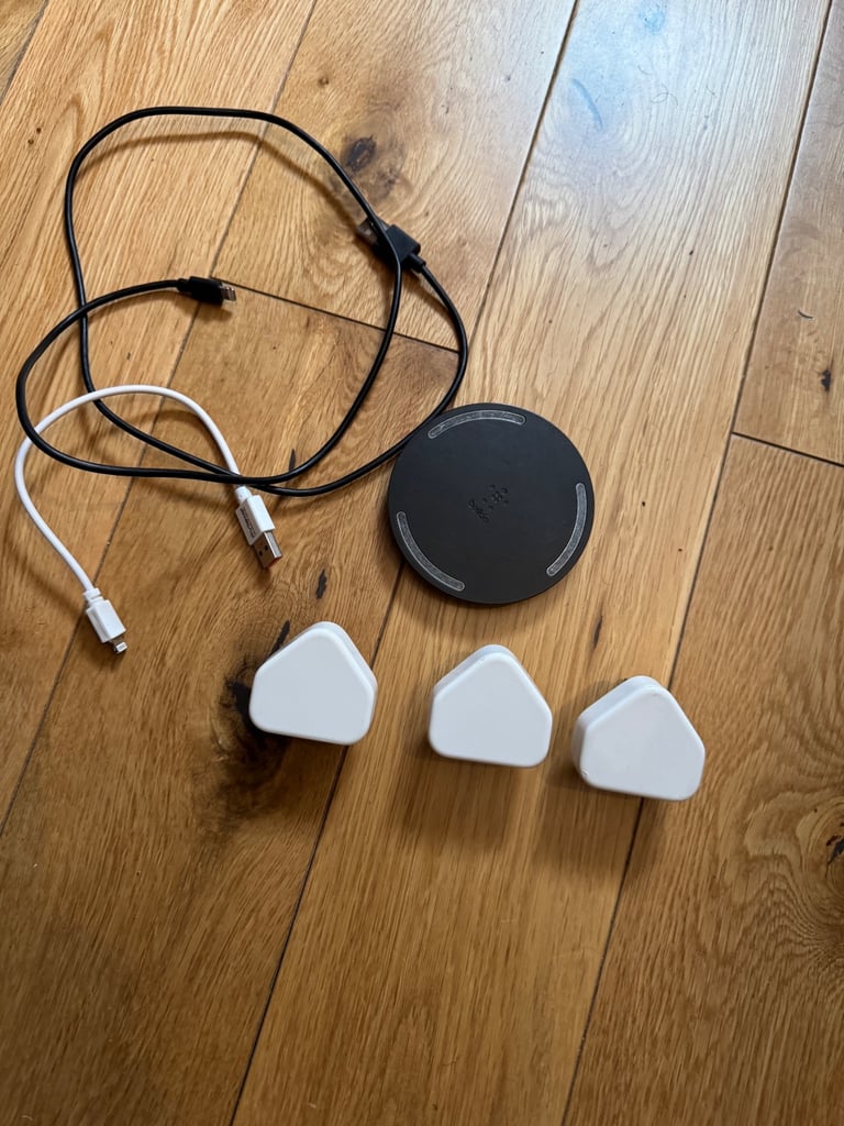 iPhone charger/ adapter 