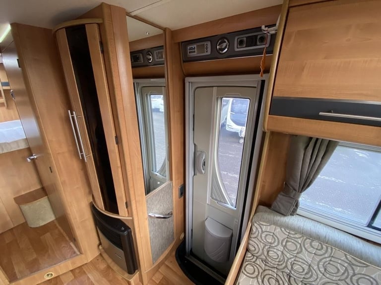 2011 AUTO-TRAIL FRONTIER MOHAWK LUXURY MOTORHOME