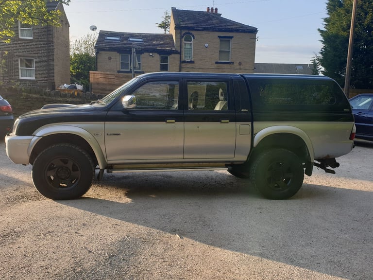 MITSUBISHI L200 2.5 TD DOUBLE CAB 4x4 4WD *NOT NAVARA HILUX  SHOGUN SPORT,  FORD RANGER