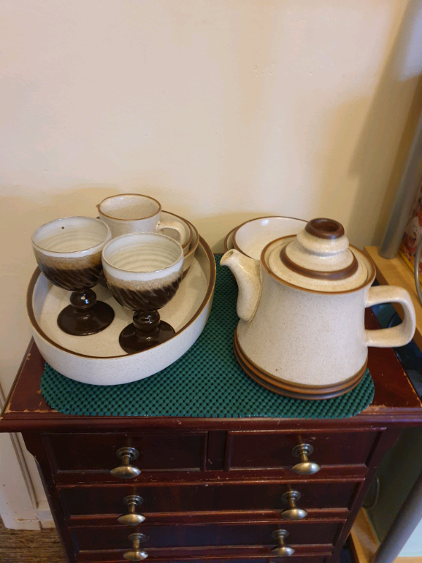 Tan vintage pottery mostly Denby 'Potters wheel' 