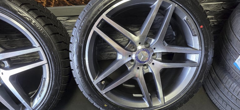 Mercedes Genuine AMG 19 alloy wheels + 4 x tyres 245 40 19 / 275 35 19 All Season