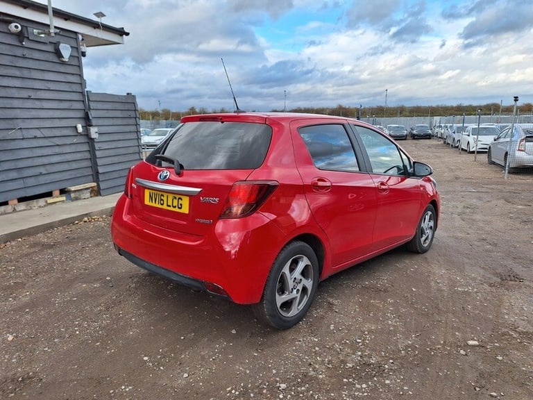 2016 Toyota Yaris 1.5 Hybrid Icon 5dr CVT HATCHBACK PETROL/ELECTRIC Automatic