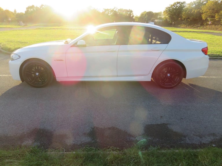2016 BMW 5 Series 2.0 520d M Sport Euro 6 (s/s) 4dr SALOON Diesel Manual