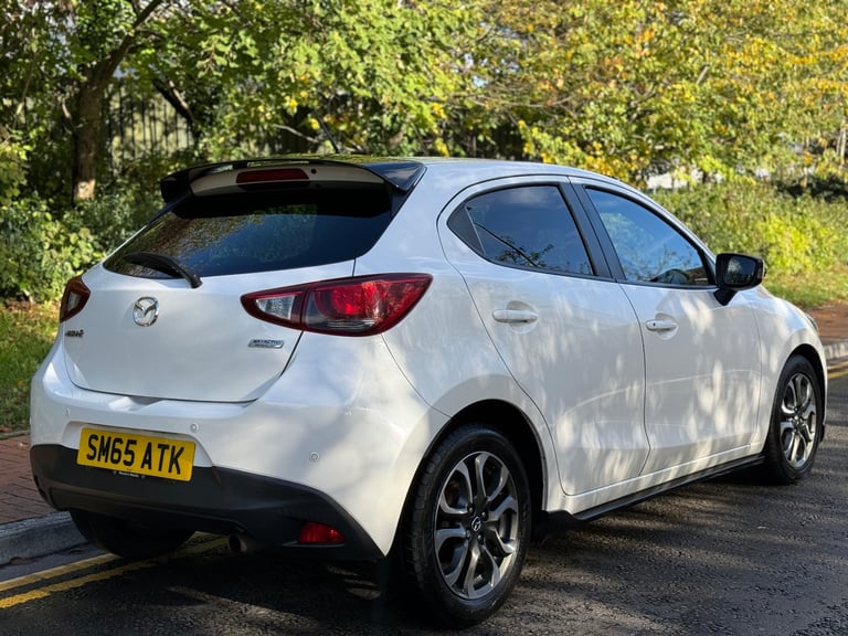 Mazda, 2, Hatchback, 2015, Manual, 1496 (cc), 5 doors