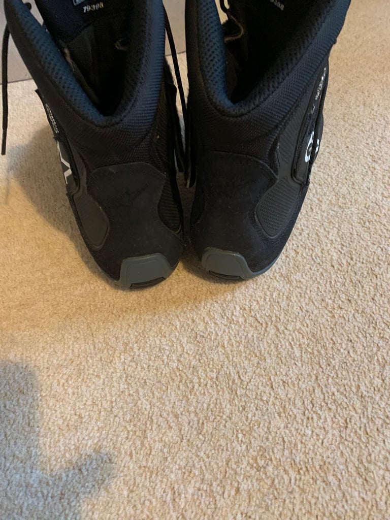 Alpinestar motorbike boots size 10