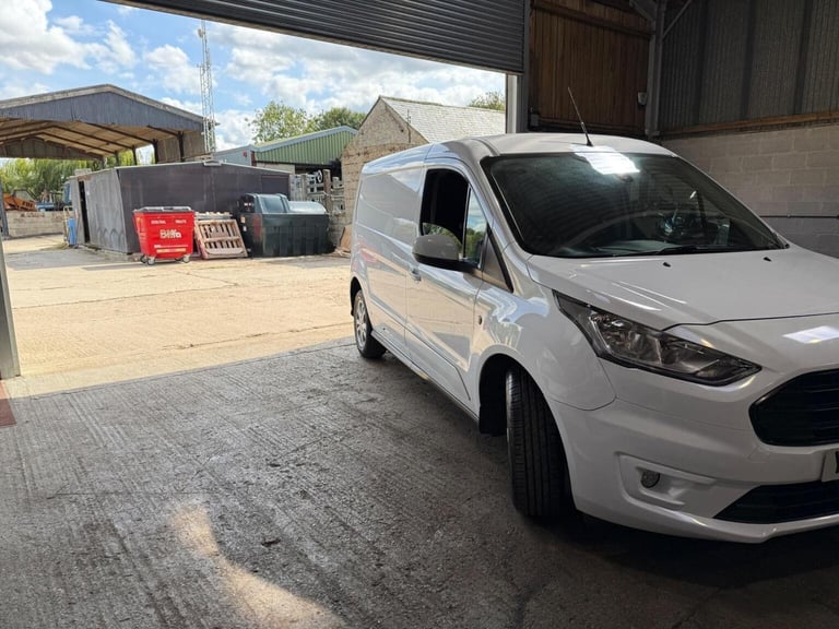 FORD TRANSIT CONNECT 1.5 240 EcoBlue Limited L2 Euro 6 (s/s) 5dr 2019