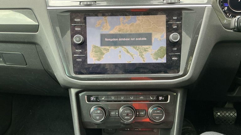 2017 Volkswagen Tiguan 2.0 TDI BlueMotion Tech SEL DSG Euro 6 (s/s) 5dr ESTATE Diesel Automatic