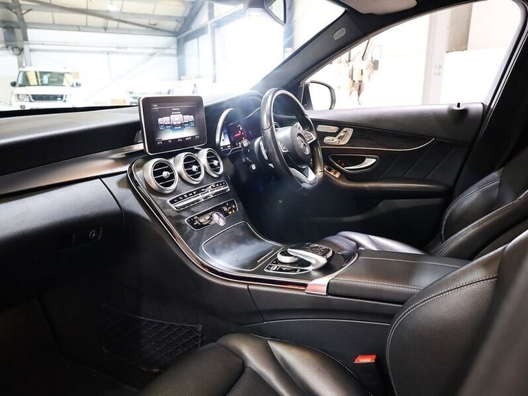 2017 Mercedes-Benz C Class C200 AMG Line Saloon Petrol Automatic