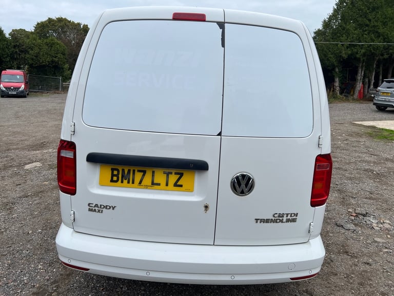 2017 Volkswagen Caddy Maxi 2.0 TDI BlueMotion Tech 102PS Trendline Van AIR CON CLEAN VAN PANEL VA...