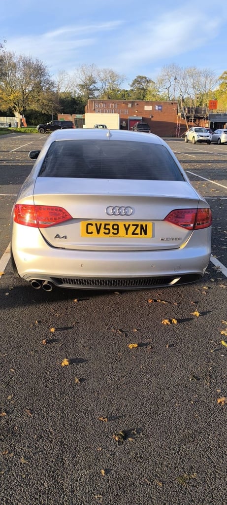 Audi, A4, Saloon, 2009, Manual, 1968 (cc), 4 doors