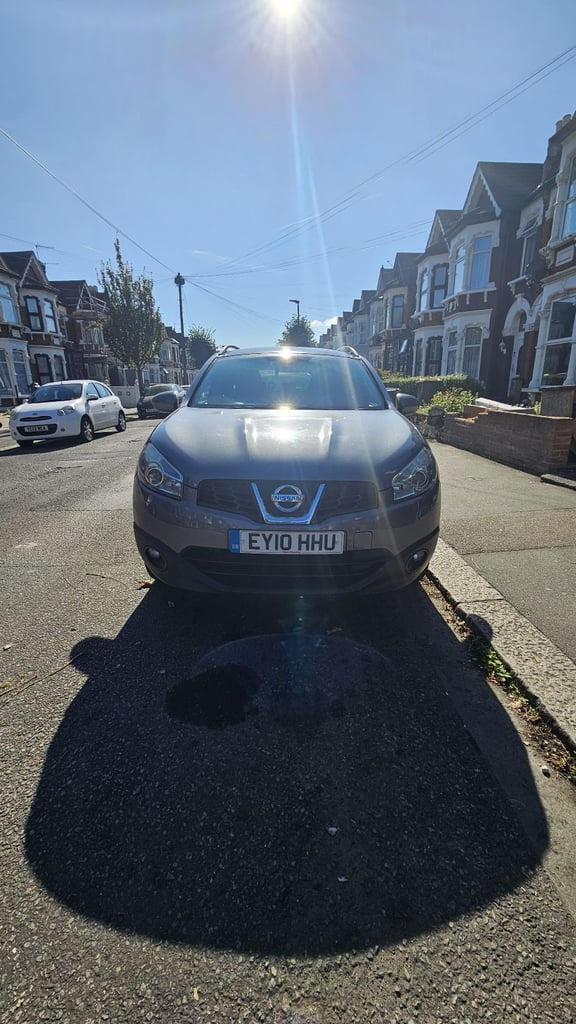 Nissan Qashqai +2 10
