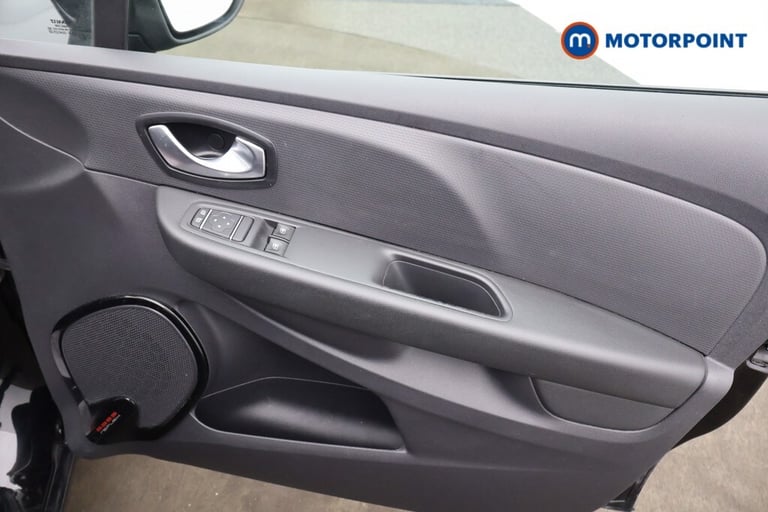 2019 Renault Clio 0.9 TCE 90 Iconic 5dr Hatchback Petrol Manual