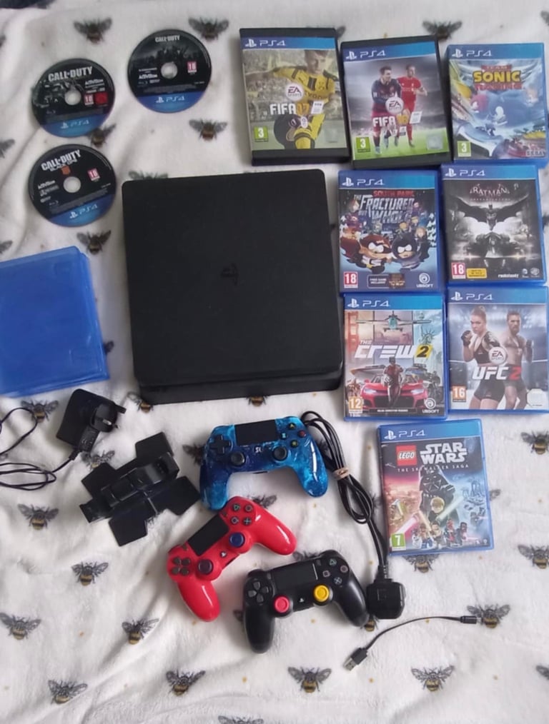 PS4 PlayStation 4 console games controllers bundle