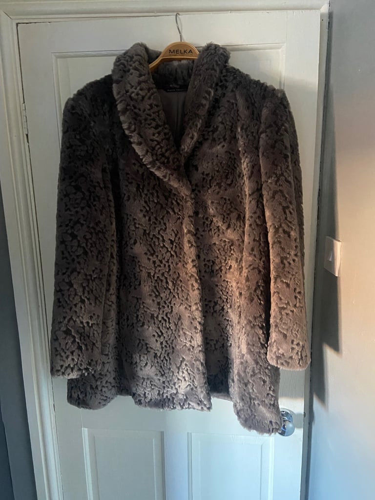 image for Fur coat size 22 only worn few times 