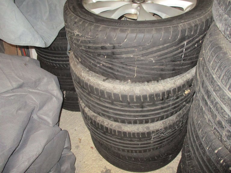 VAUVHALL ASTRA GTC ALLOYS AND TYRES