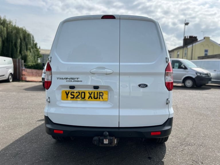 2020 Ford Transit Courier 1.0 EcoBoost LIMITED P/V 5dr L1 ONE OWNER, 3 SERVICES PANEL VAN Petrol ...