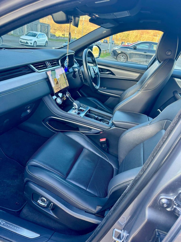 Jaguar, F-PACE, Estate, 2021, 1997 (cc), One Owner Very Low Miles.