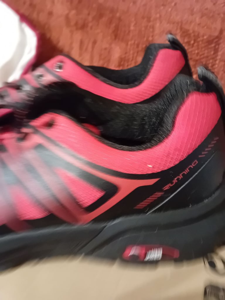 image for Mens trainers 