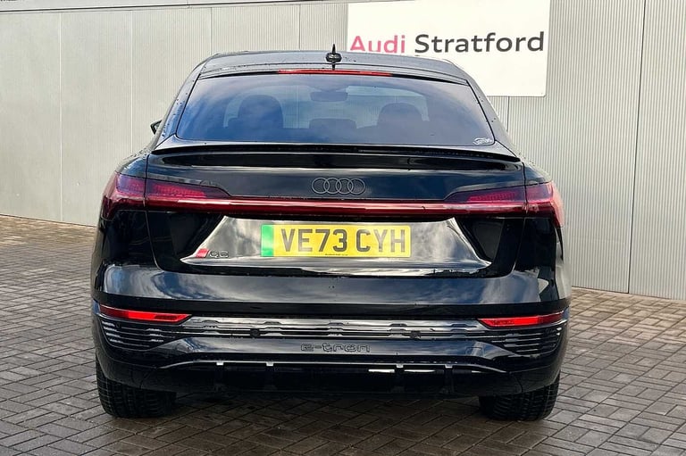 2023 Audi Q8 300kW 55 Quattro 114kWh Black Edition 5dr Auto ESTATE ELECTRIC Automatic