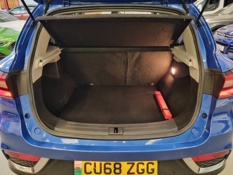 2018 MG MG ZS 1.5 EXCLUSIVE Hatchback Petrol Manual