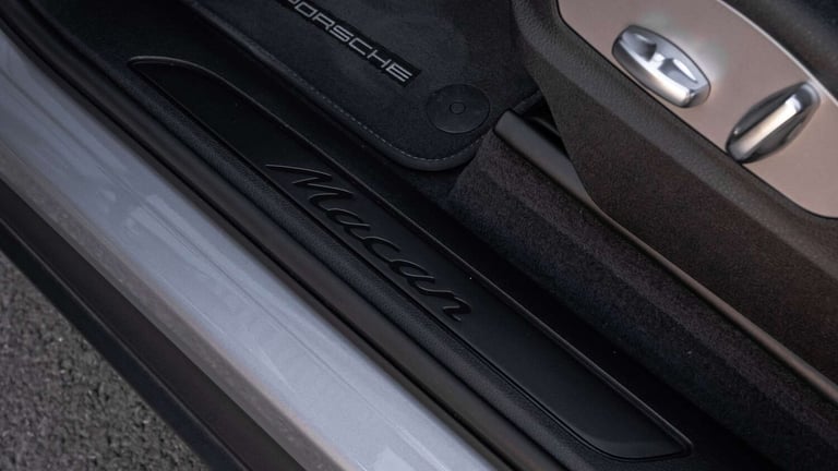 2022 Porsche Macan S-A SUV Petrol Automatic