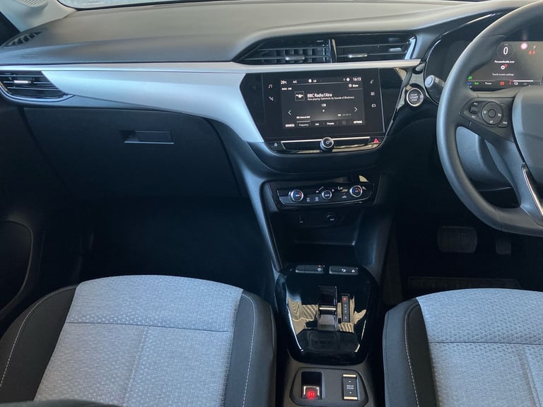 2024 Vauxhall Corsa 100kW Design 50kWh 5dr Auto Hatchback Electric Automatic