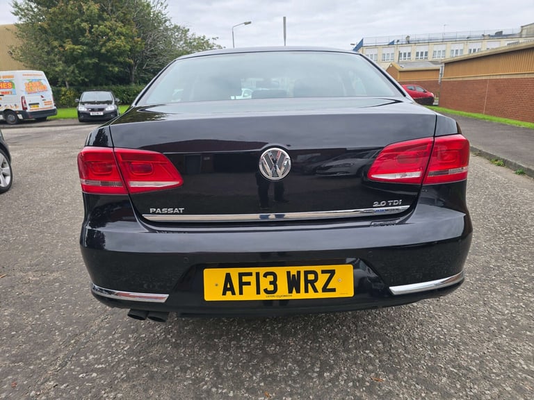 2013 Volkswagen Passat 2.0 TDI Bluemotion Tech Highline 4dr DSG SALOON DIESEL Automatic