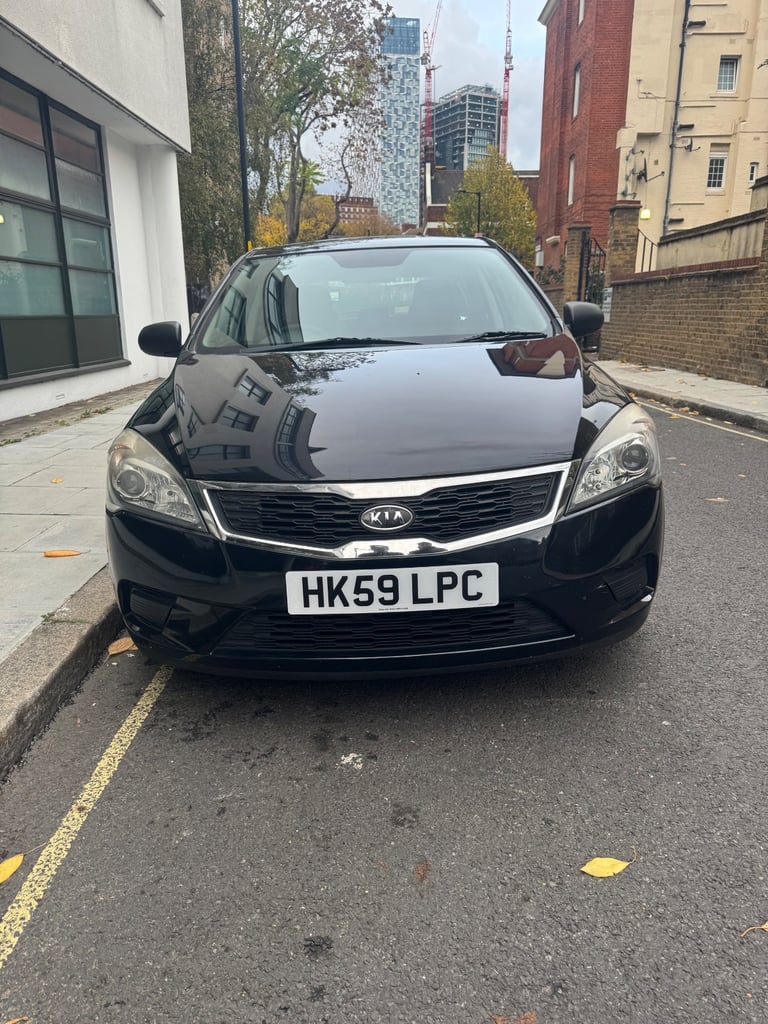 image for Kia, CEED, Hatchback, 2010, Manual, 1396 (cc), 5 doors