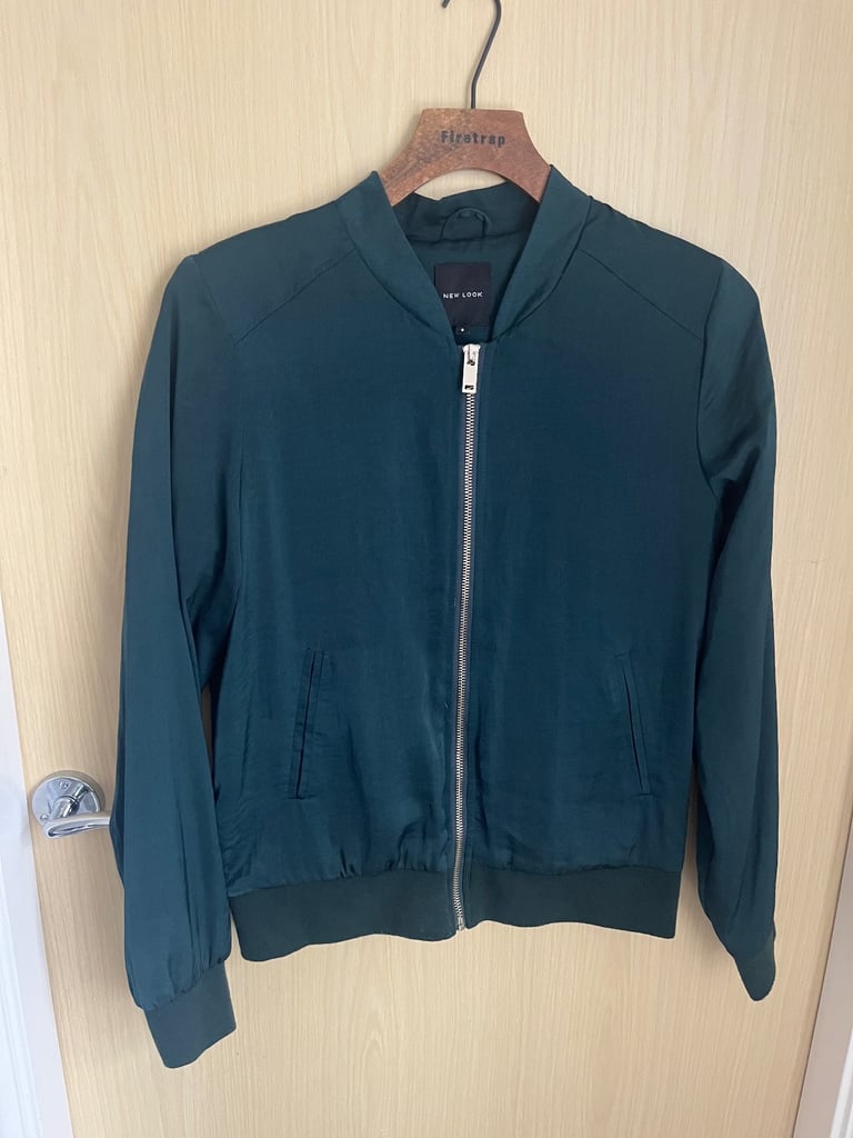 image for NEW LOOK SATIN BOMBER JACKET SIZE 8