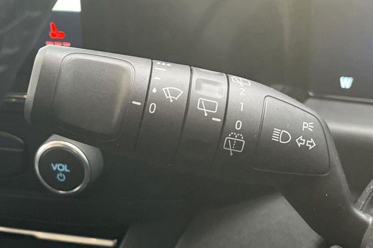 2025 Ford Tourneo Custom 2.5 PHEV 232ps H1 Titanium 8 seater Auto MPV PETROL/ELECTRIC Automatic