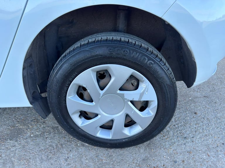 2017 Dacia Sandero 1.0 SCe Ambiance Hatchback 5dr Petrol Manual Euro 6 (75 ps) Hatchback Petrol M...