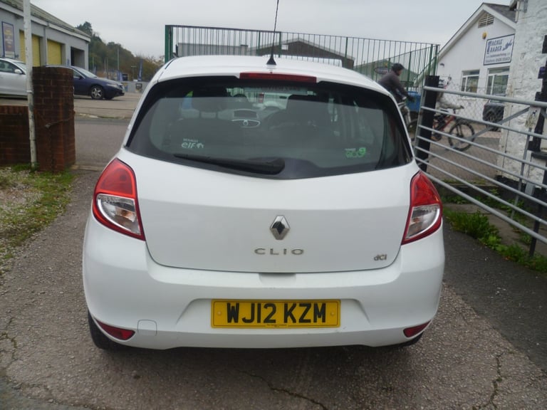 2012 Renault Clio 1.5 dCi 88 Expression 5dr HATCHBACK Diesel Manual