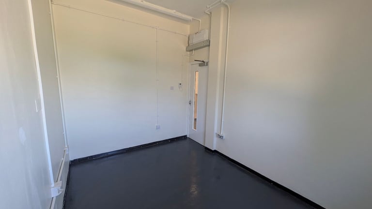 ForeStow Studios  A warm creative space for artists to rent 