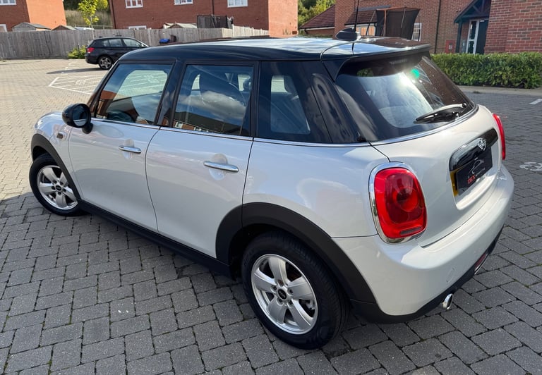 Mini, HATCHBACK, Hatchback, 2016, Manual, 1499 (cc), 5 doors